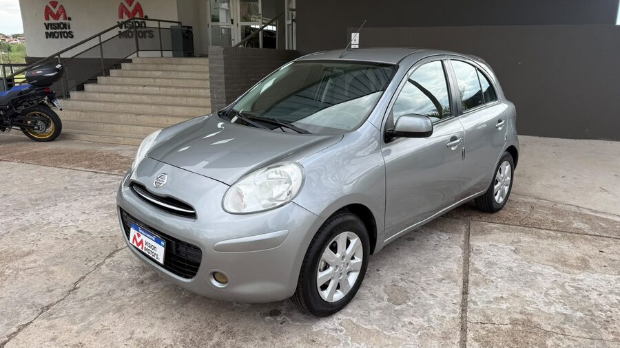 NISSAN  MARCH 1.6 ACENTA. Recibo vehículo menor y mayor valor.