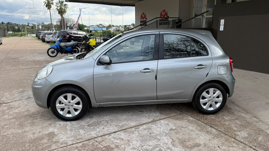 NISSAN  MARCH 1.6 ACENTA. Recibo vehículo menor y mayor valor.