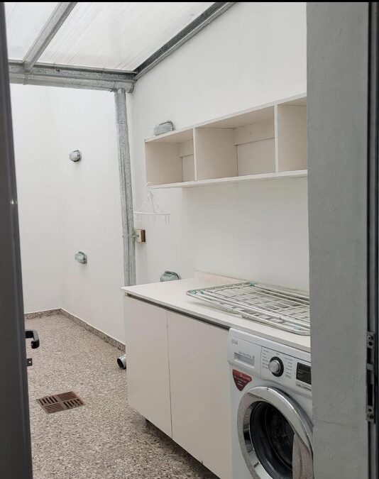 Vendo casa en San Benito! Impecable!!! lista para entrar a vivir!!!