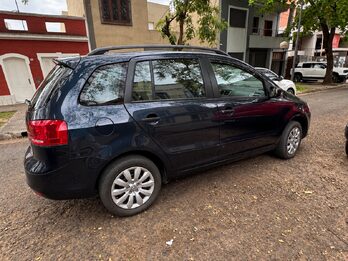 VOLKSWAGEN SURAN 1.6 COMFORTLINE MANUAL - AÑO 2.015
