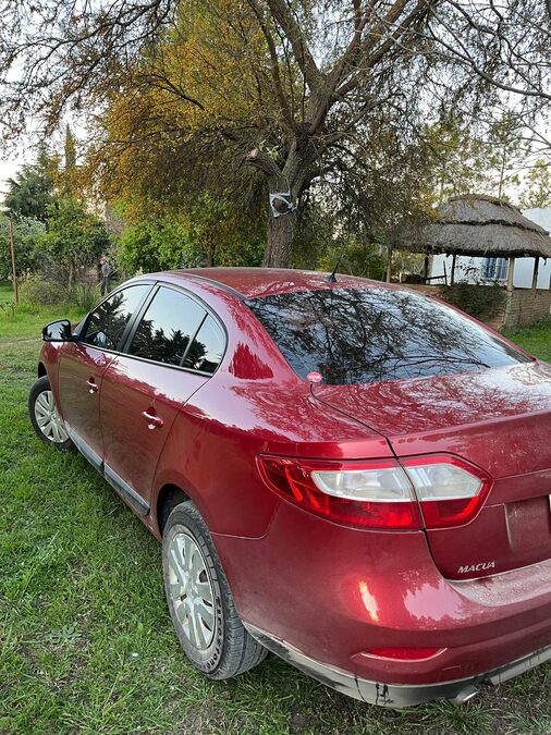 VENDO RENAUL FLUENCE 1.6 CONFORT 2012