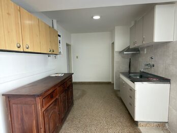 VENDO CASA 3 DORMITORIOS APTA CREDITO - ZONA EX HIPODROMO