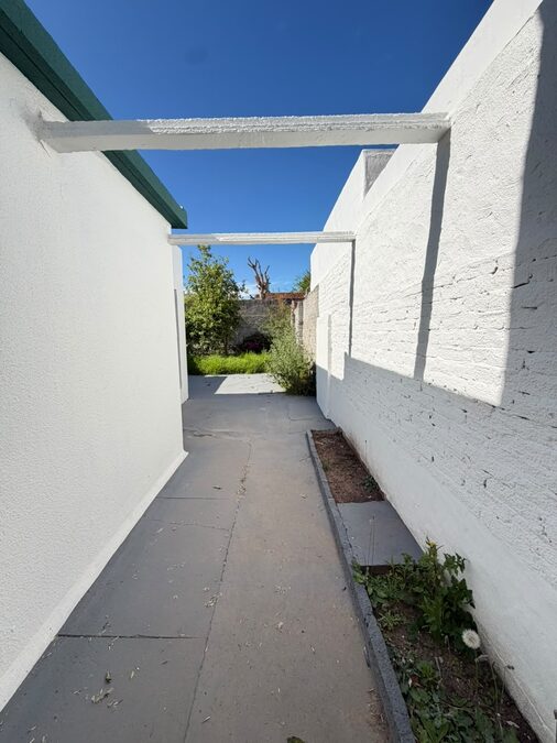 VENDO CASA 3 DORMITORIOS APTA CREDITO - ZONA EX HIPODROMO