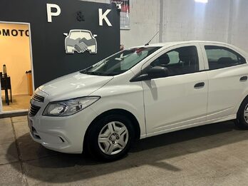 OPORTUNIDAD SOLO 64.000 KMS PRISMA JOY!!!!