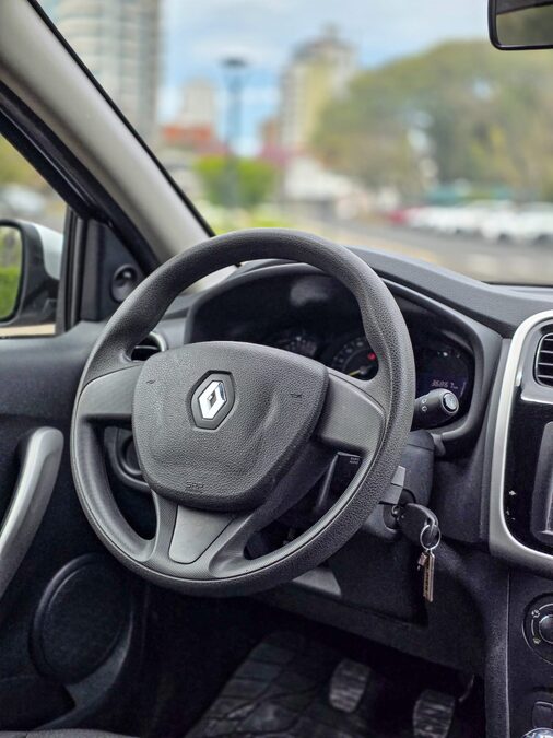Renault Sandero 2015