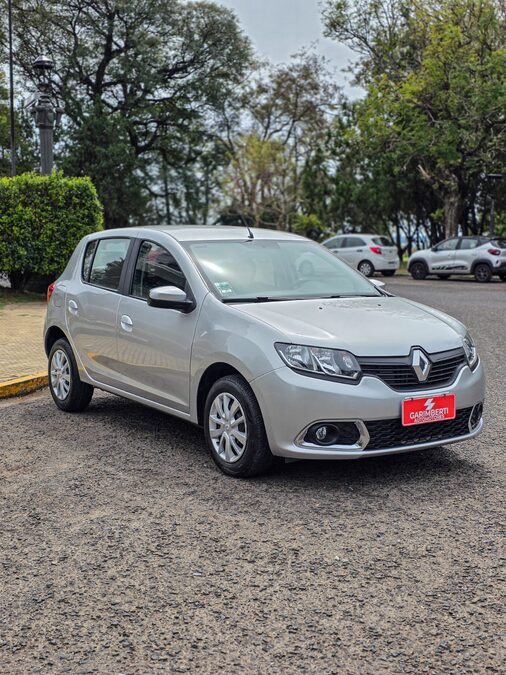 Renault Sandero 2015