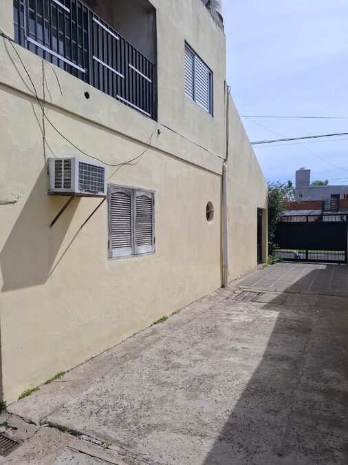 CASA + DEPTO + ESPACIO DE TRABAJO