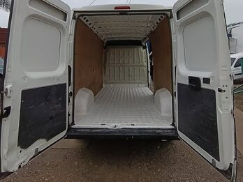 Peugeot Boxer Premium l3h2 2020