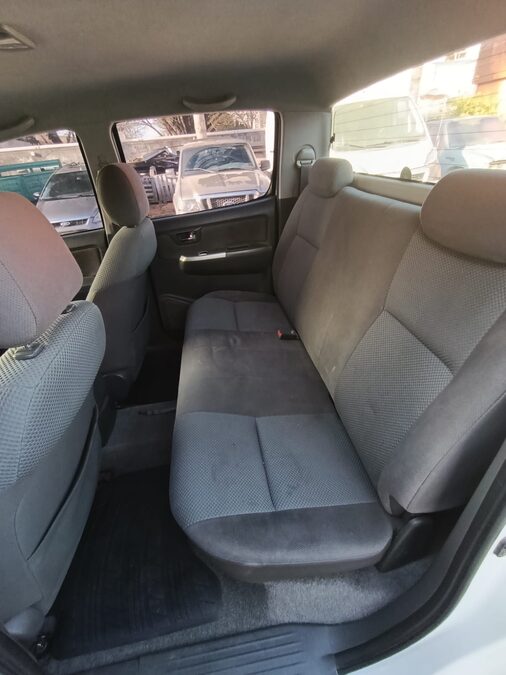Toyota Hilux SRV 4x2 2014