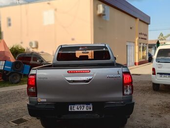Toyota Hilux SR 4x4 2021