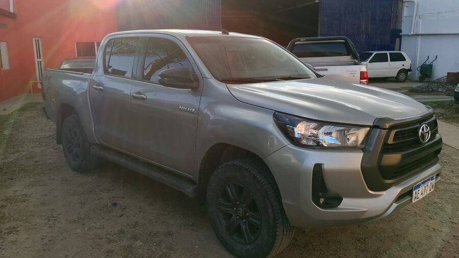 Toyota Hilux SR 4x4 2021