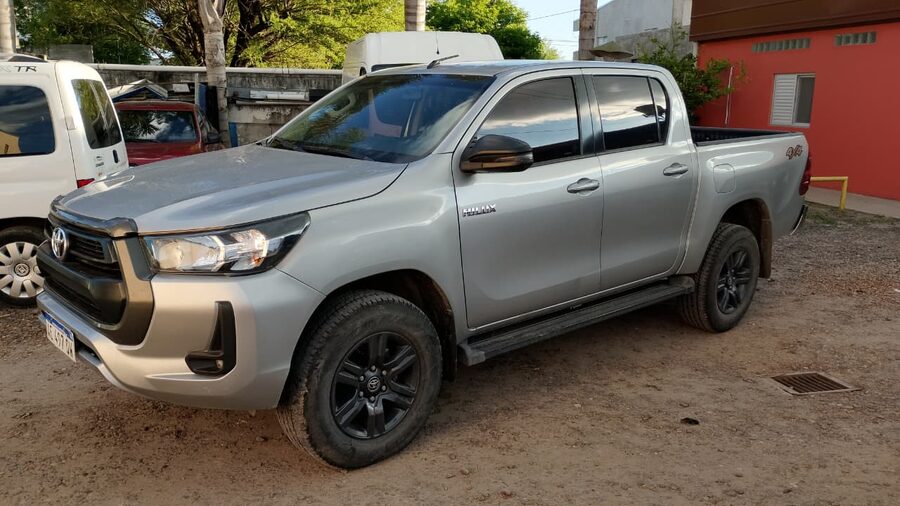 Toyota Hilux SR 4x4 2021