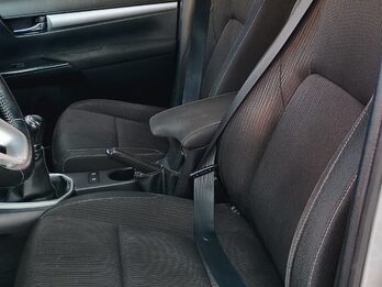 Toyota Hilux SR 4x4 2021