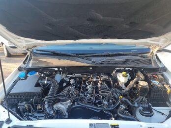No te la pierdas.!! Amarok 2.0 TDi 4x2 Trendline MT / 2014 (impecable)