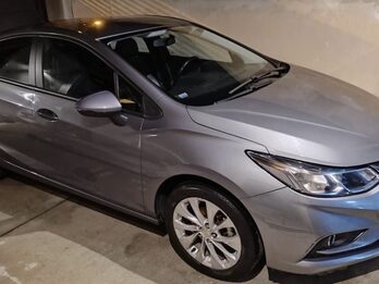 Chevrolet Cruze LT. Mod 2018. (Cadenero, 4 cubiertas nuevas)