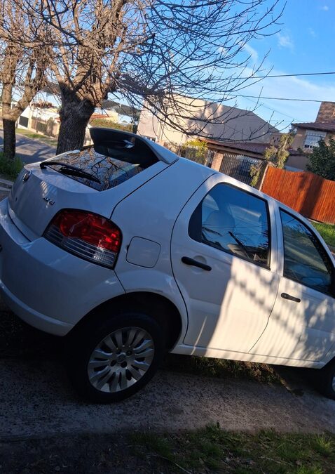 Palio Fiat Elx 2010
