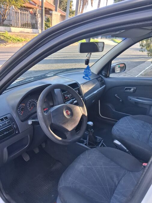 Palio Fiat Elx 2010