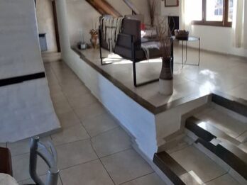 Alquiler temporario-Chalet c/piscina, vista al lago- Sierras de Cba.