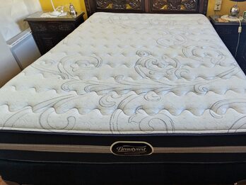 Colchón 2 Plaza Resortes Simmons Beautyrest