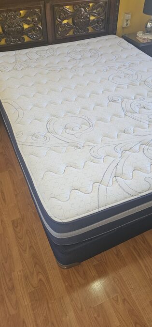 Colchón 2 Plaza Resortes Simmons Beautyrest