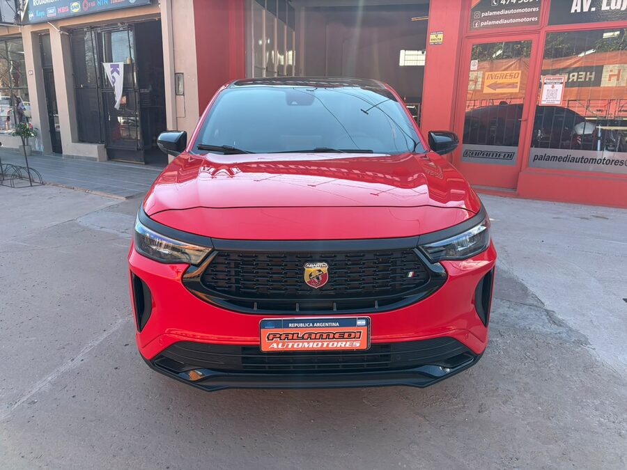 Fiat fastback abarth turbo 270 at6-2026