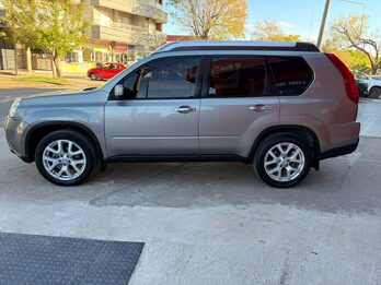 Nissan x-trail 4x4 2.5 tekna cvt-2013