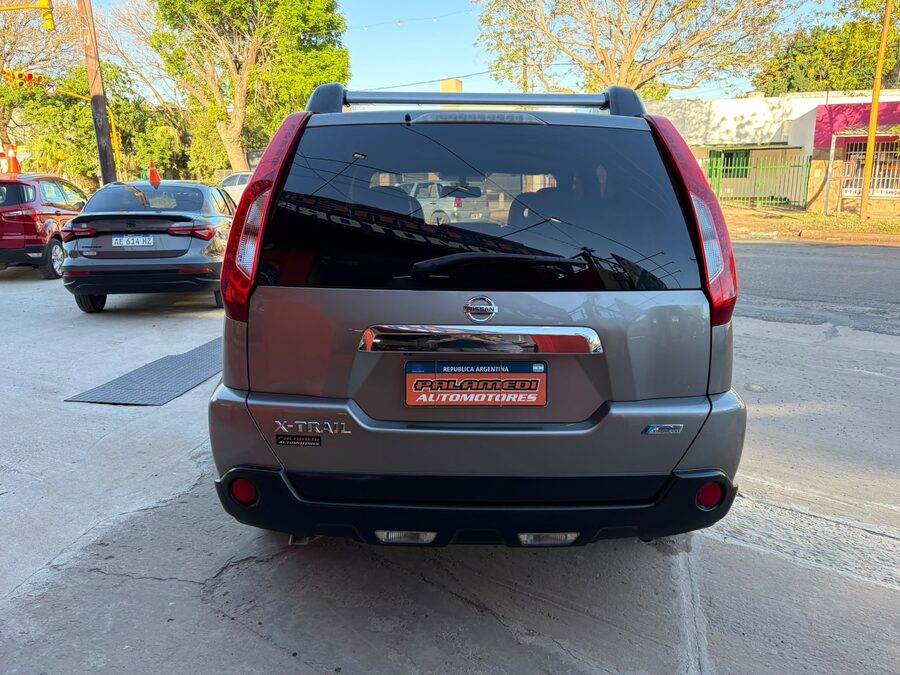 Nissan x-trail 4x4 2.5 tekna cvt-2013