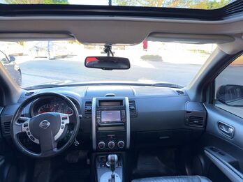 Nissan x-trail 4x4 2.5 tekna cvt-2013
