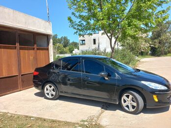 Peugeot 408 Allure+nav 2013 2.0