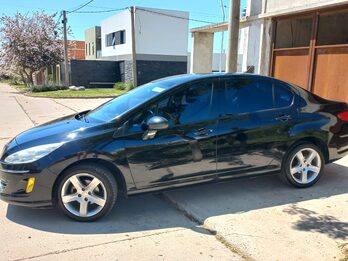 Peugeot 408 Allure+nav 2013 2.0