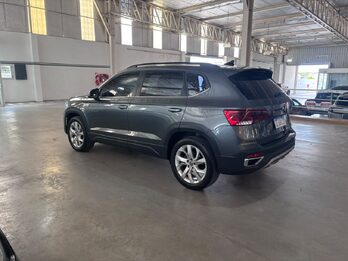 TAOS 1.4 250 TSI COMFORTLINE TIPTRONIC L/24 - AÑO 2024 - 72.657KM