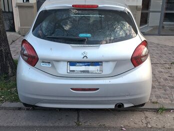 PEUGEOT 208 ACTIVE