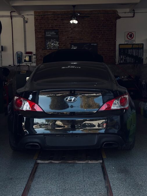 Hyundai Génesis 2.0T 2011