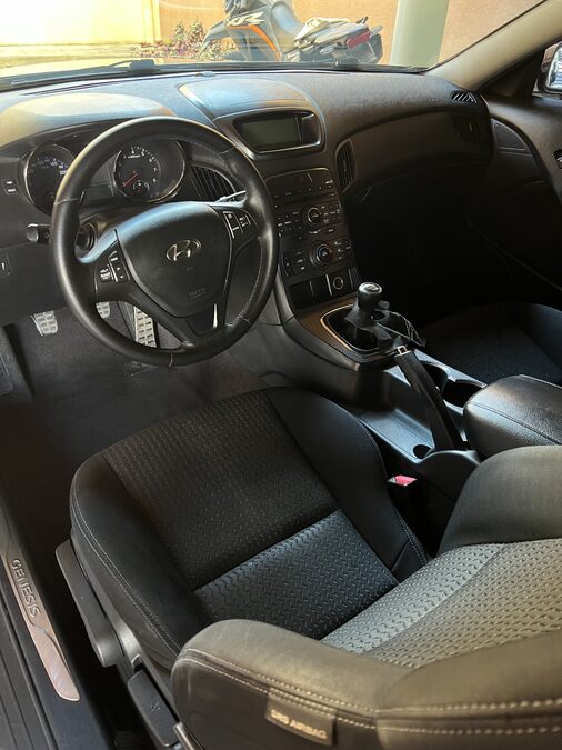 Hyundai Génesis 2.0T 2011