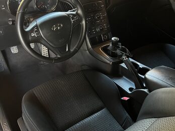 Hyundai Génesis 2.0T 2011