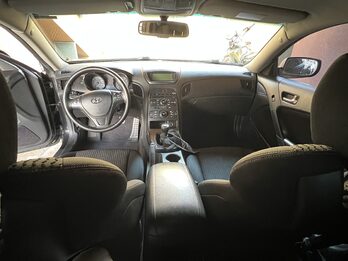 Hyundai Génesis 2.0T 2011
