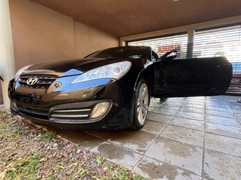 Hyundai Génesis 2.0T 2011