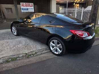 Hyundai Génesis 2.0T 2011