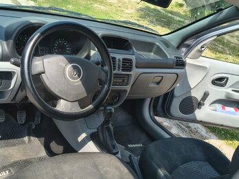 Renault Clio campus