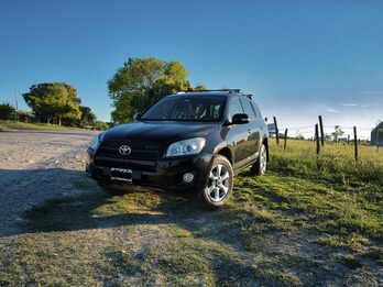 Toyota Rav4 4x2 2012 200.000km