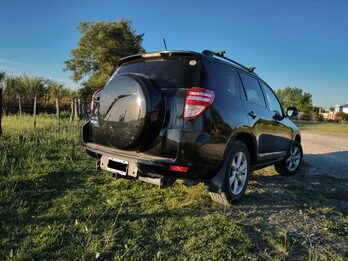 Toyota Rav4 4x2 2012 200.000km