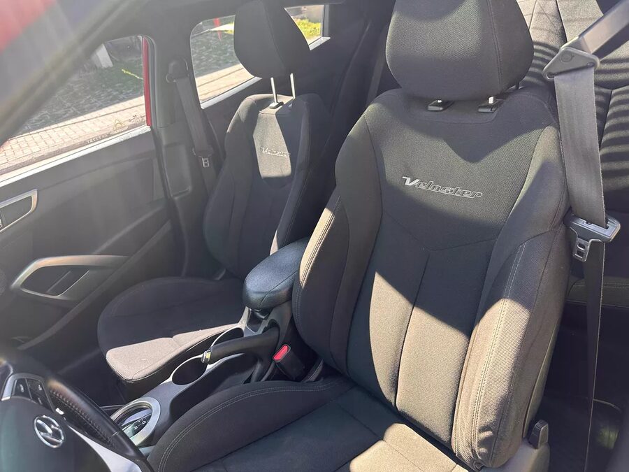 Hyundai Veloster 2016