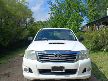Toyota Hilux 2013 4x4