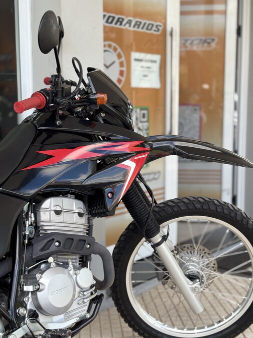 HONDA TORNADO 250