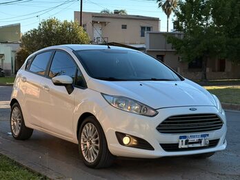 Ford Fiesta SE 2016