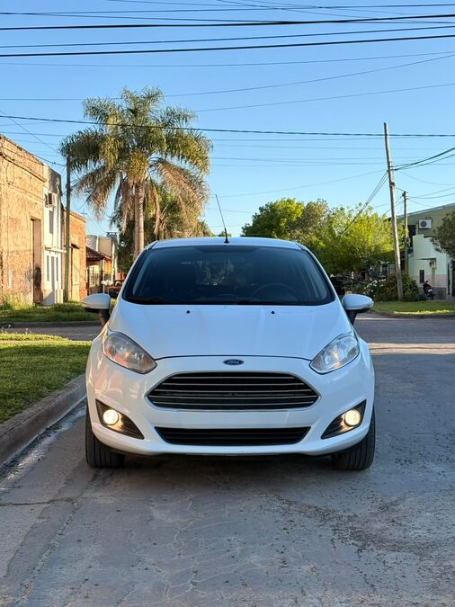 Ford Fiesta SE 2016