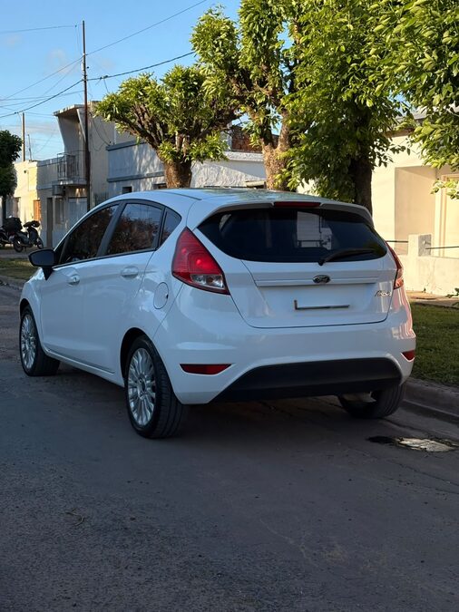 Ford Fiesta SE 2016