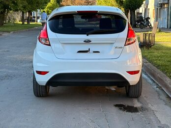 Ford Fiesta SE 2016
