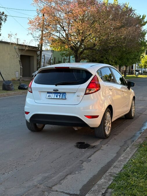Ford Fiesta SE 2016
