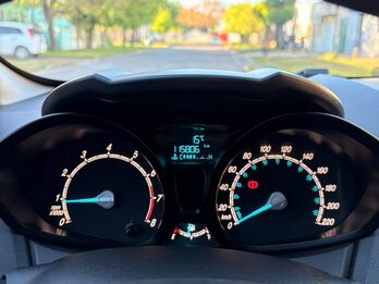 Ford Fiesta SE 2016